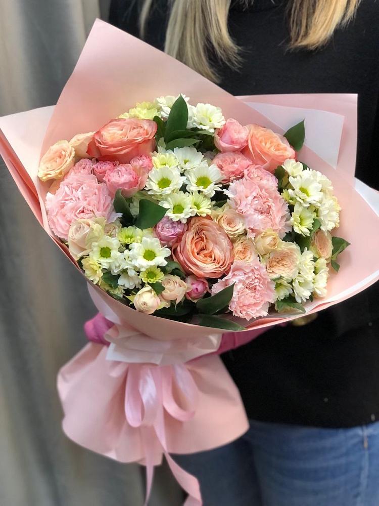 Букет цветов из: Гвоздики, Розы и Хризантемы в Сельце