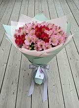 Букет цветов из:  Альстромерии в Сельце