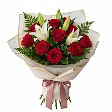 Букет цветов из:  Лилии и Розы в Сельце