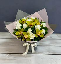 Букет цветов из:  Орхидеи и Розы в Сельце