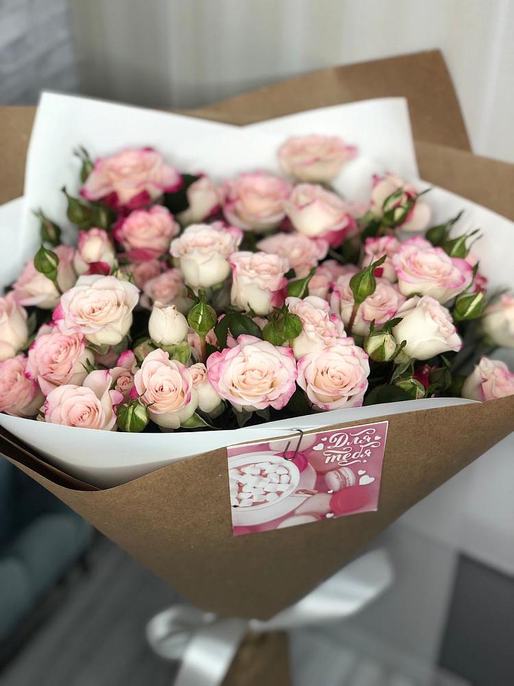 Букет цветов из: Розы в Сельце