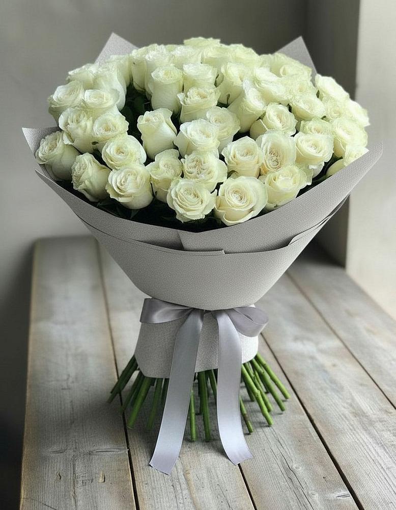 Букет 35 Белых роз в Сельце