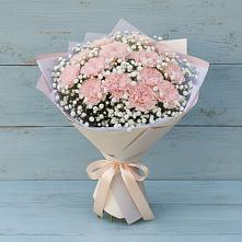 Букет цветов из:  Гвоздики в Сельце