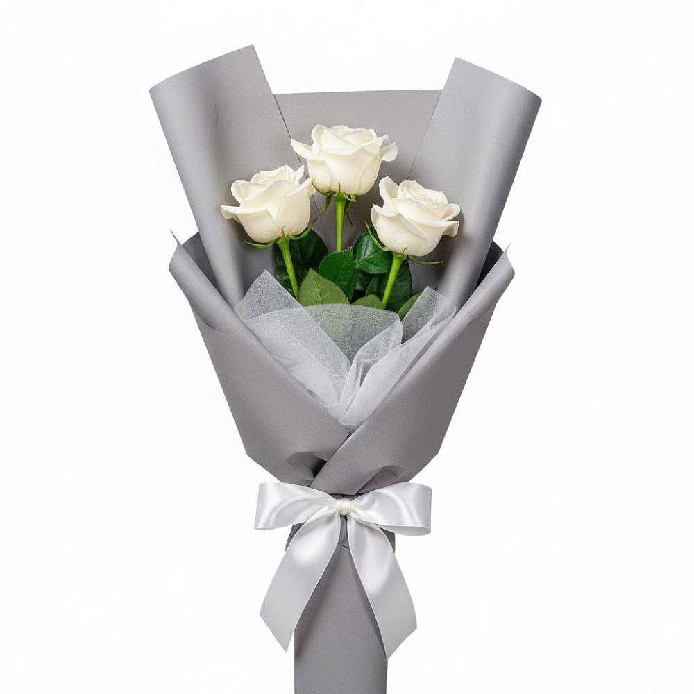 Букет 3 белые розы в Сельце
