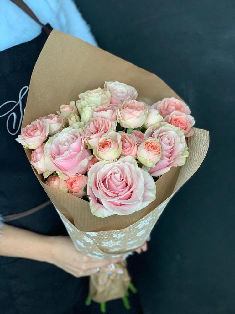 Букет цветов из: Хризантемы и Розы в Сельце