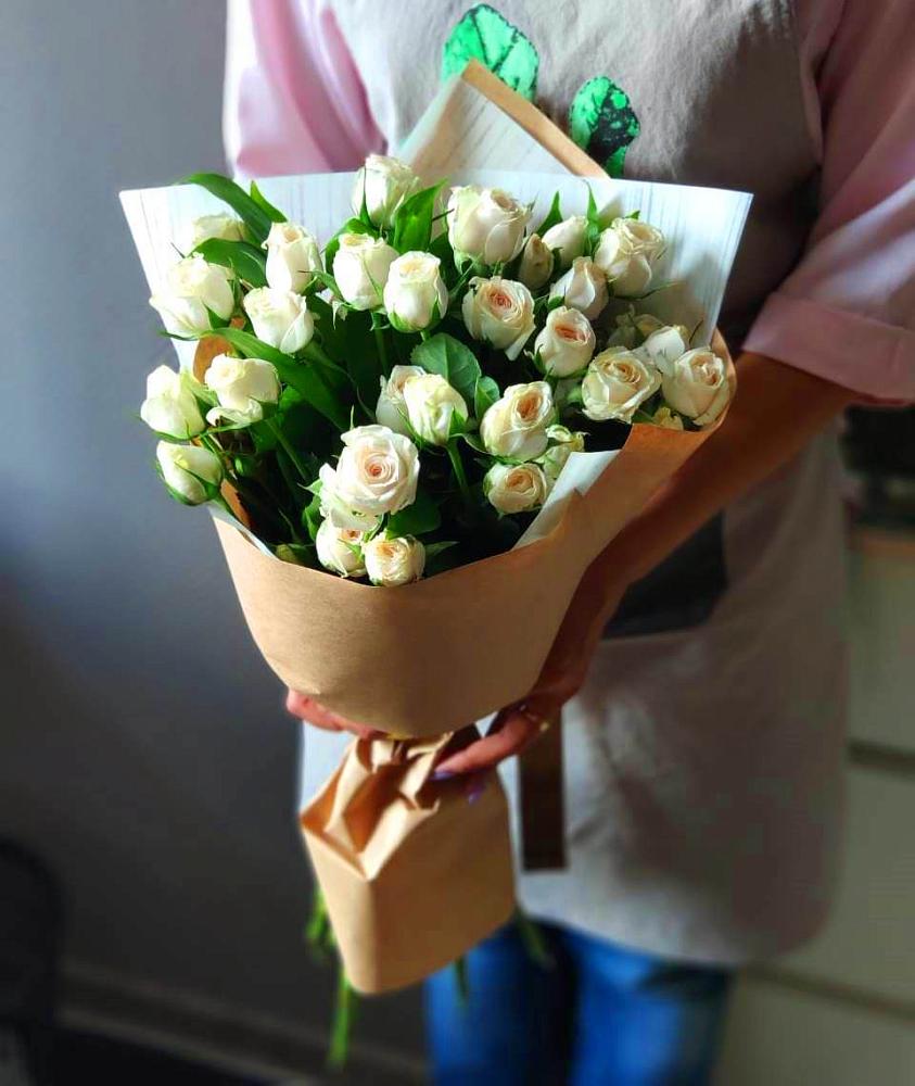 Букет цветов из: Розы в Сельце