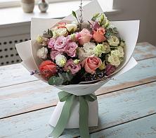 Букет цветов из:  Розы, Лизиантусы и Гвоздики в Сельце