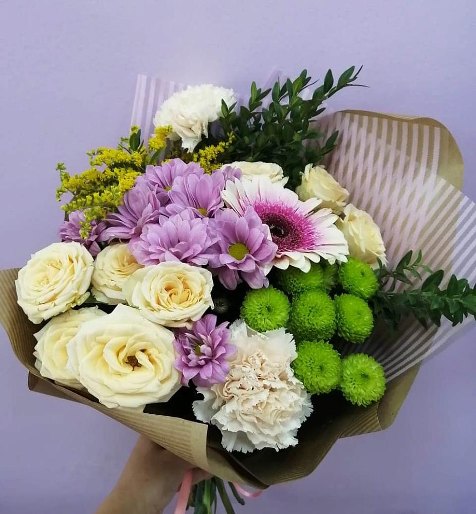 Букет цветов из: Хризантемы, Розы, Гвоздики и Герберы в Сельце