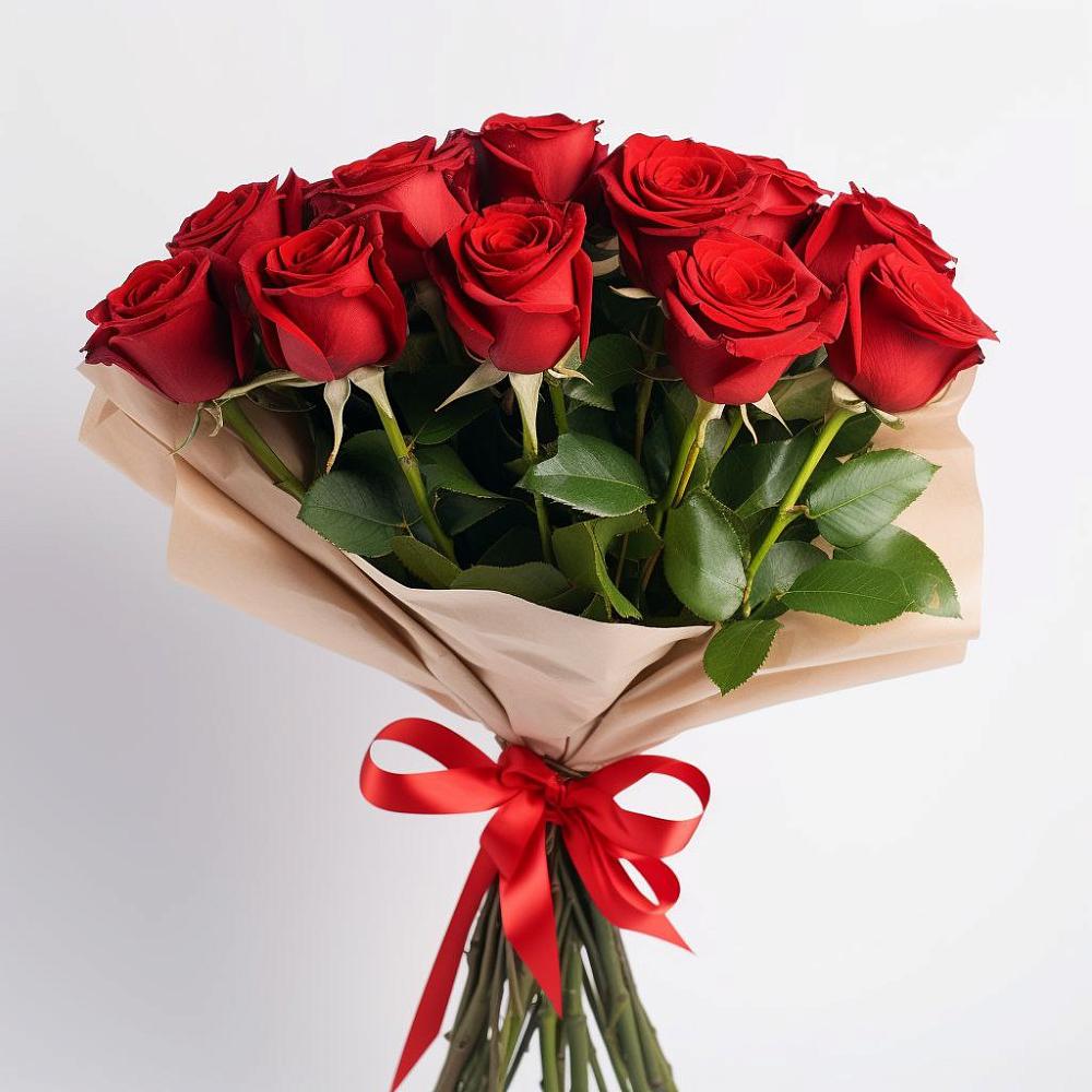 Букет 11 Красных роз Эдлесс Лав в Сельце