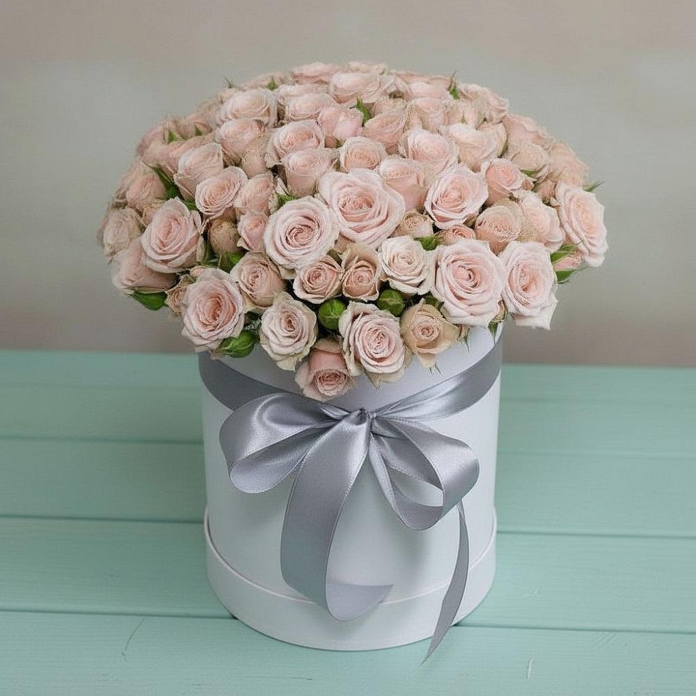 Цветочная композиция из Розы в шляпной коробке в Сельце